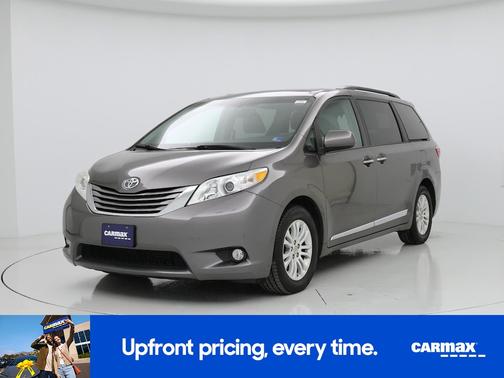 2017 Toyota Sienna XLE