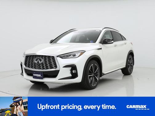 White 2023 INFINITI QX55 Luxe