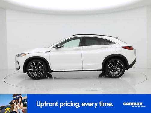 White 2023 INFINITI QX55 Luxe