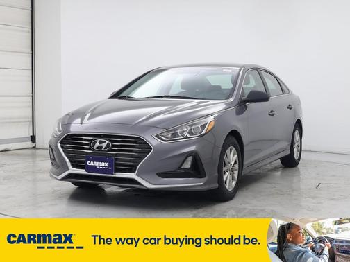 2018 Hyundai SONATA SE