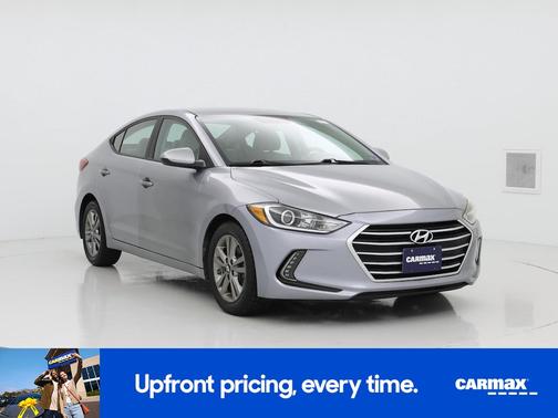 Gray 2017 Hyundai ELANTRA SE