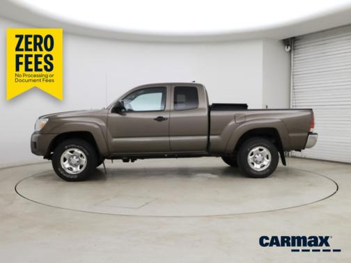 Brown 2014 Toyota Tacoma