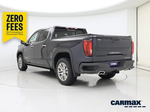 Gray 2022 GMC Sierra 1500 Denali