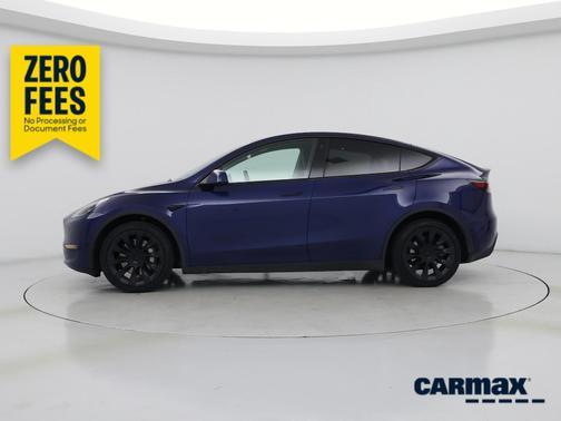 Blue 2022 Tesla Model Y Long Range