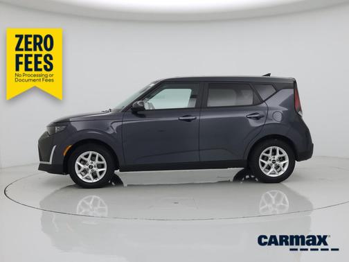 Gray 2025 Kia Soul LX