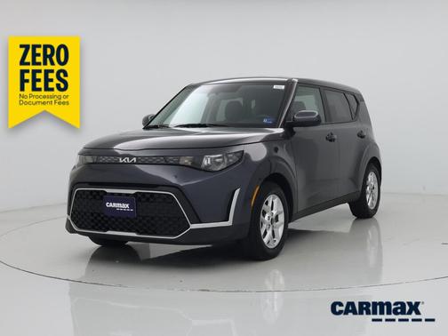 Gray 2025 Kia Soul LX