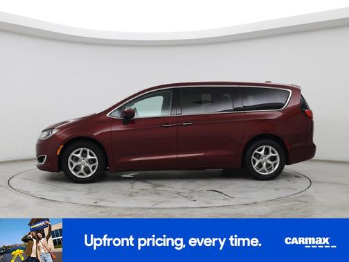 2017 Chrysler Pacifica Touring Plus