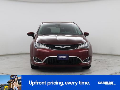 2017 Chrysler Pacifica Touring Plus