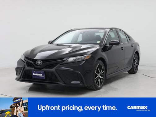 Black 2023 Toyota Camry SE