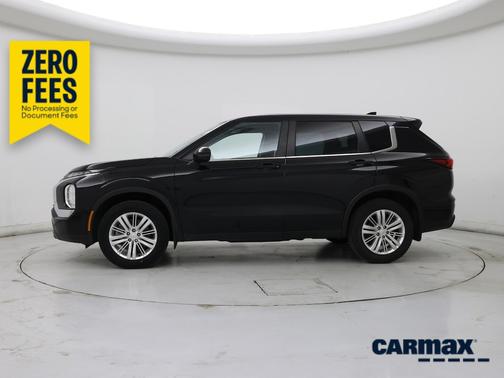 Black 2022 Mitsubishi Outlander ES