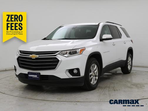 White 2021 Chevrolet Traverse LT Cloth