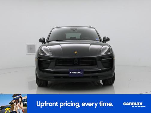2023 Porsche Macan Base (PDK)