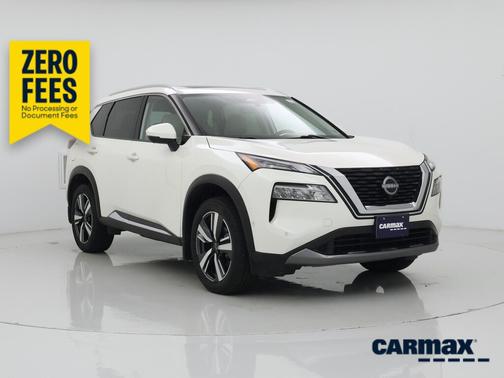 White 2023 Nissan Rogue SL
