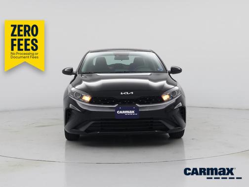 Black 2024 Kia Forte LXS