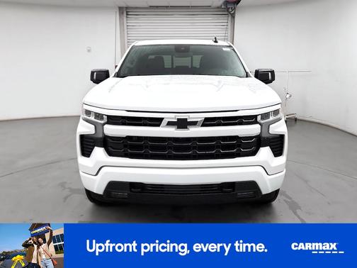 White 2022 Chevrolet Silverado 1500 RST