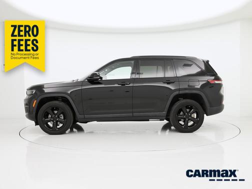 Black 2022 Jeep Grand Cherokee Altitude