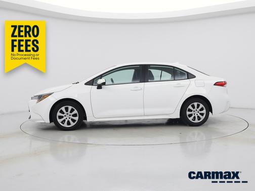 White 2022 Toyota Corolla LE