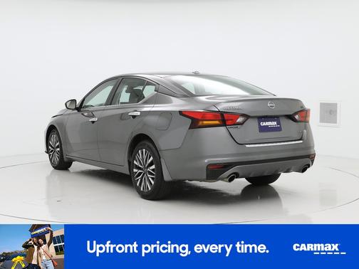 Gray 2023 Nissan Altima SV