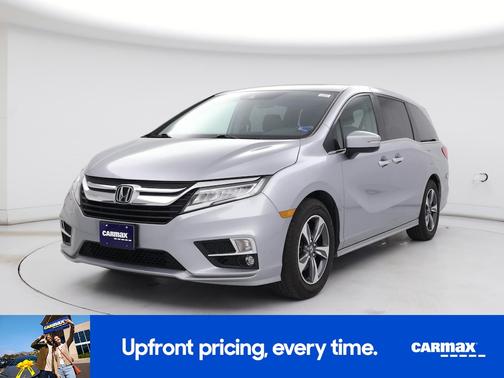 Silver 2018 Honda Odyssey Touring