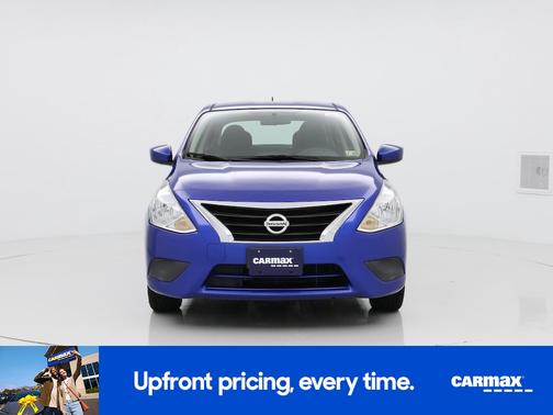 2016 Nissan Versa SV