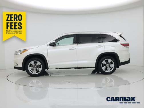 White 2016 Toyota Highlander Limited Platinum