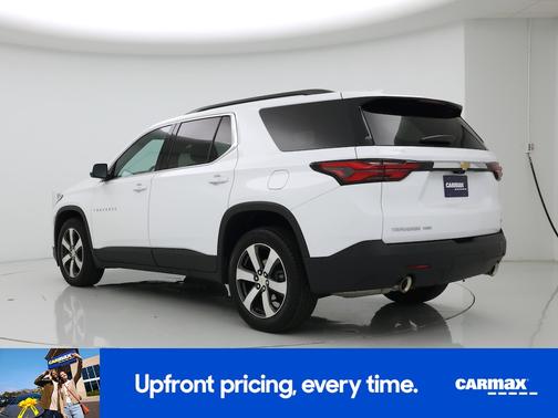 White 2023 Chevrolet Traverse LT Leather