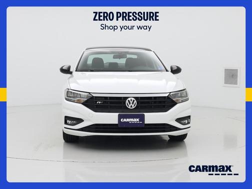 White 2019 Volkswagen Jetta R-Line