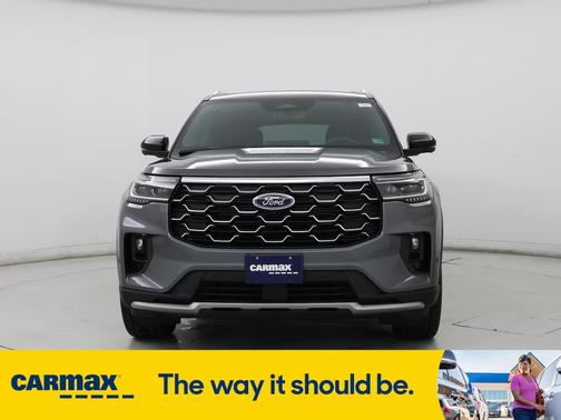 2025 Ford Explorer Platinum