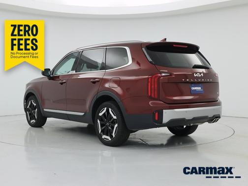 Burgundy 2023 Kia Telluride S