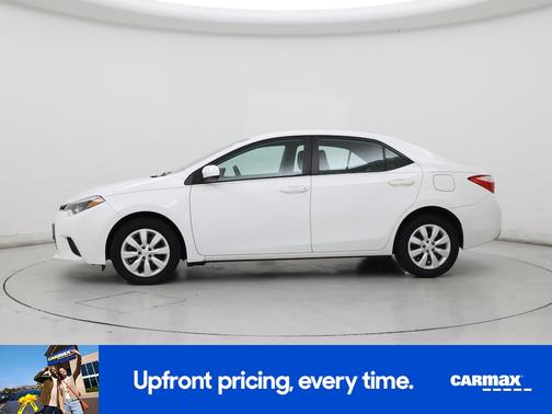 White 2014 Toyota Corolla LE