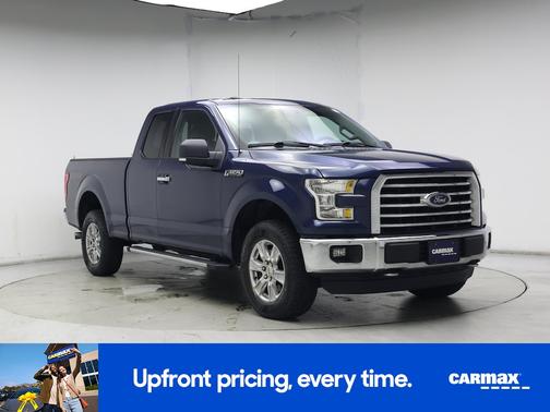 Blue 2016 Ford F-150 XLT