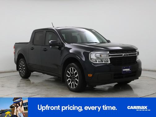 Black 2023 Ford Maverick Lariat