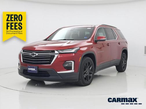 Red 2023 Chevrolet Traverse LT Cloth