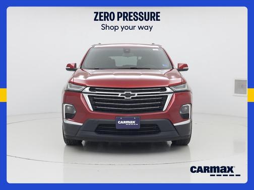 Red 2023 Chevrolet Traverse LT Cloth
