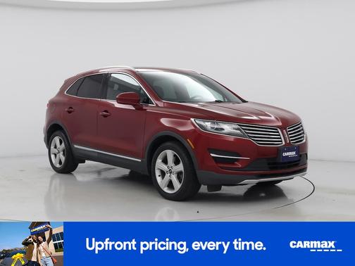 Red 2015 Lincoln MKC