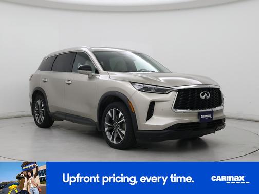 Gold 2023 INFINITI QX60 Luxe