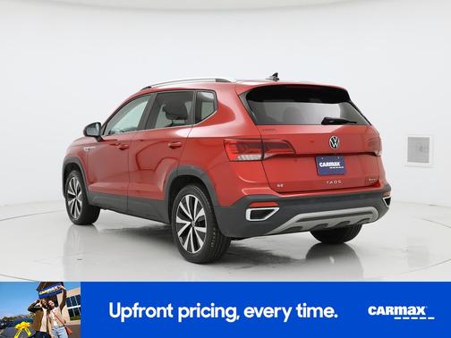 Red 2022 Volkswagen Taos SE