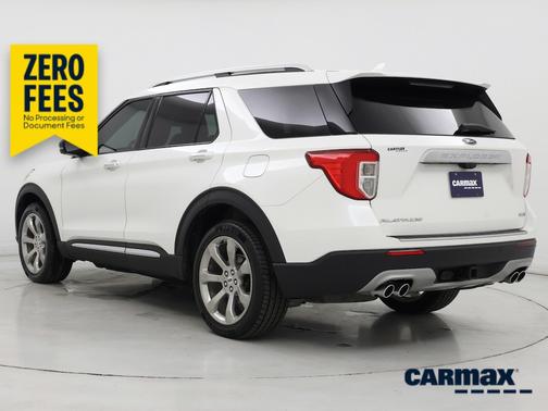 White 2020 Ford Explorer Platinum