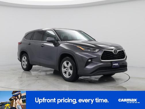 Gray 2021 Toyota Highlander LE
