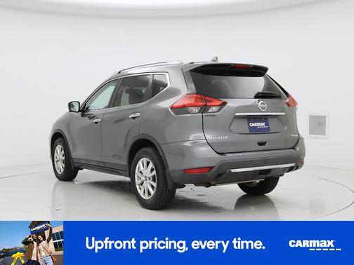Gray 2017 Nissan Rogue SV
