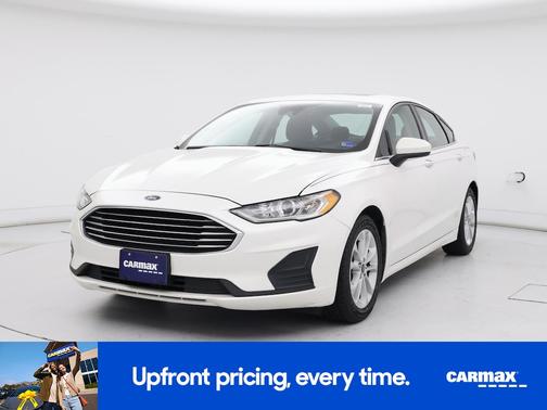 White 2019 Ford Fusion SE