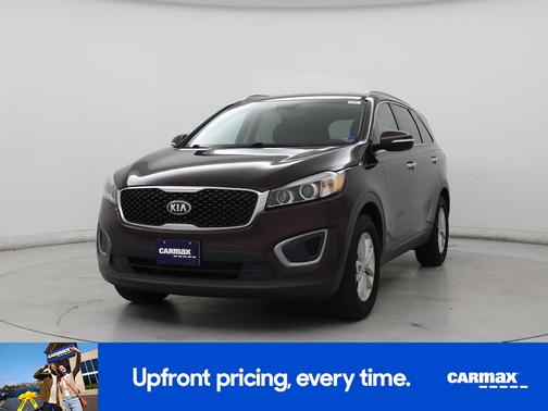Burgundy 2016 Kia Sorento LX