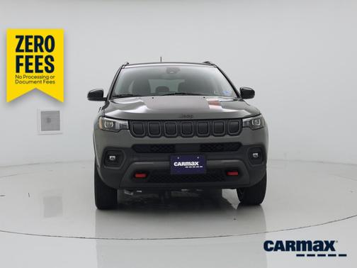 Gray 2022 Jeep Compass Trailhawk