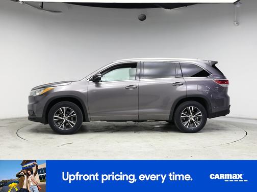 Gray 2016 Toyota Highlander XLE