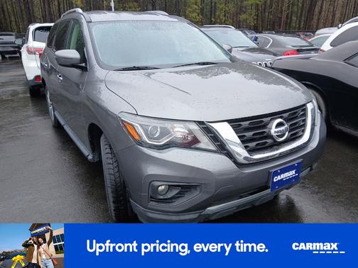 Gray 2020 Nissan Pathfinder SV