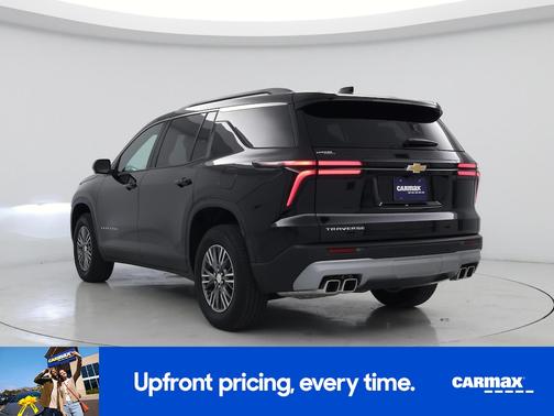 Black 2025 Chevrolet Traverse LT
