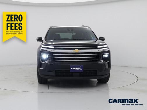 Black 2025 Chevrolet Traverse LT