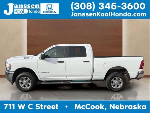 2024 RAM 2500 Big Horn Crew Cab 4x4 6'4' Box