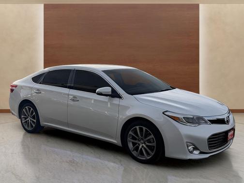 2015 Toyota Avalon XLE