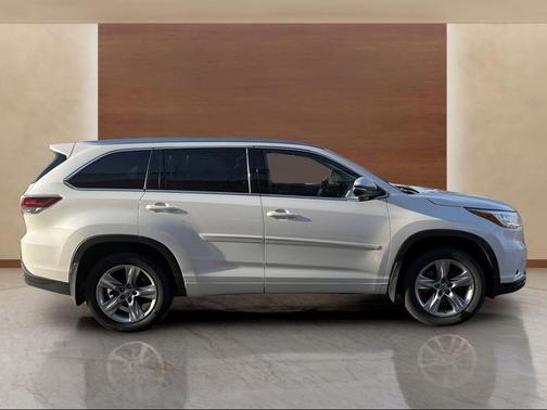 2014 Toyota Highlander Limited Platinum